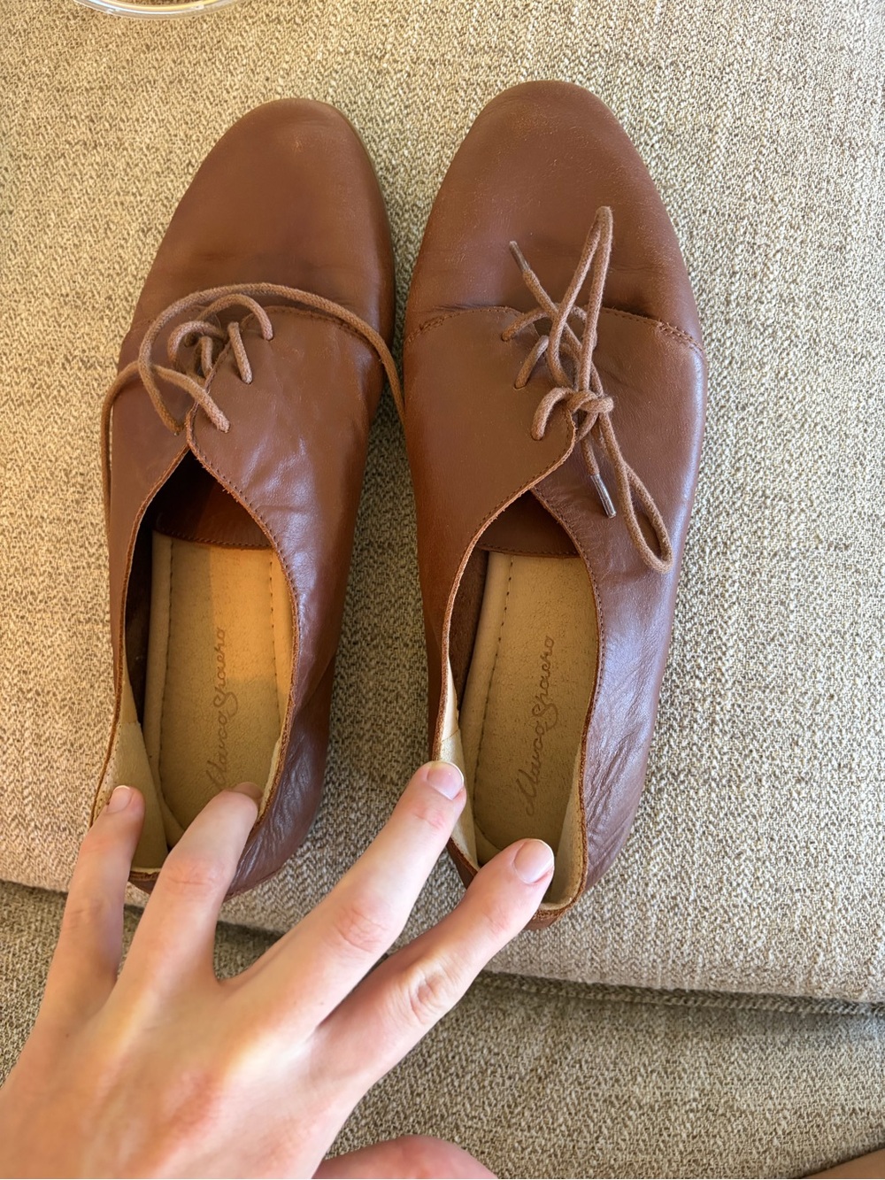 Women's Brown Leather Lace-Up Flats